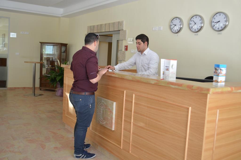 Talitha Kumi Guest House Al-Khader ภายนอก รูปภาพ