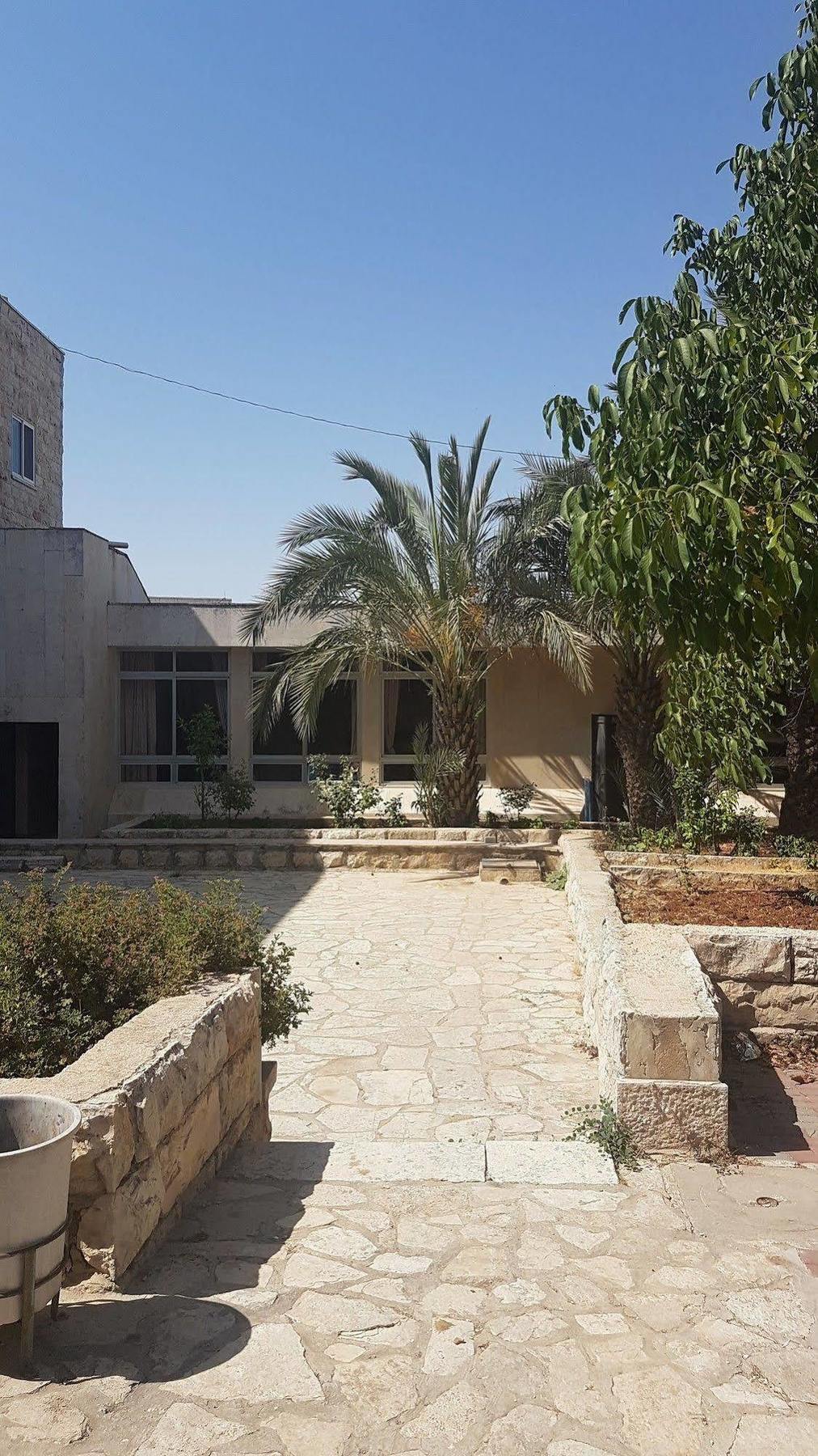 Talitha Kumi Guest House Al-Khader ภายนอก รูปภาพ