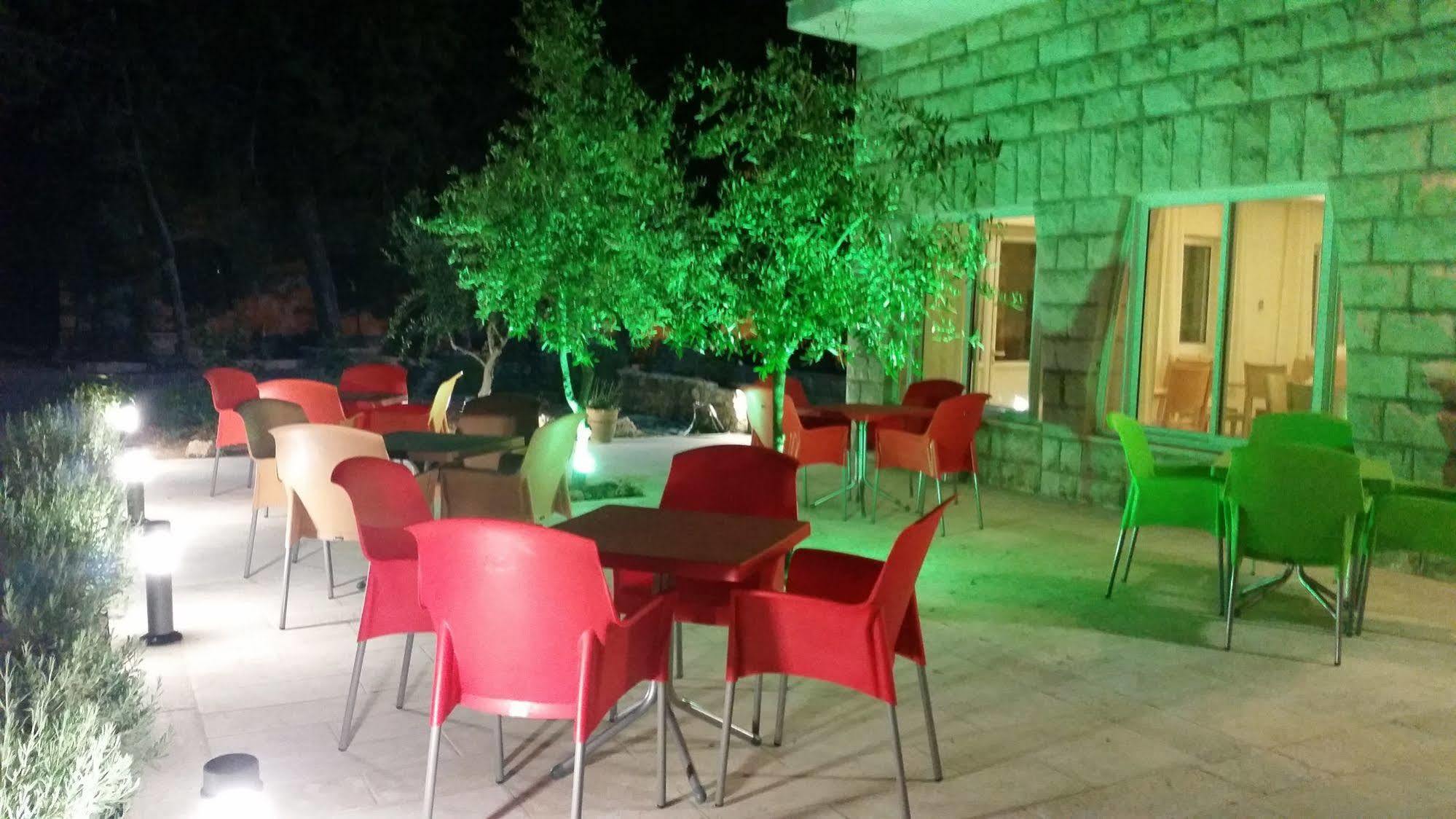 Talitha Kumi Guest House Al-Khader ภายนอก รูปภาพ